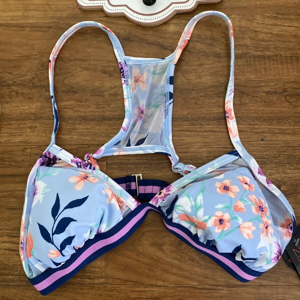 No Boundaries Floral Bikini Top Size Medium (7-9)